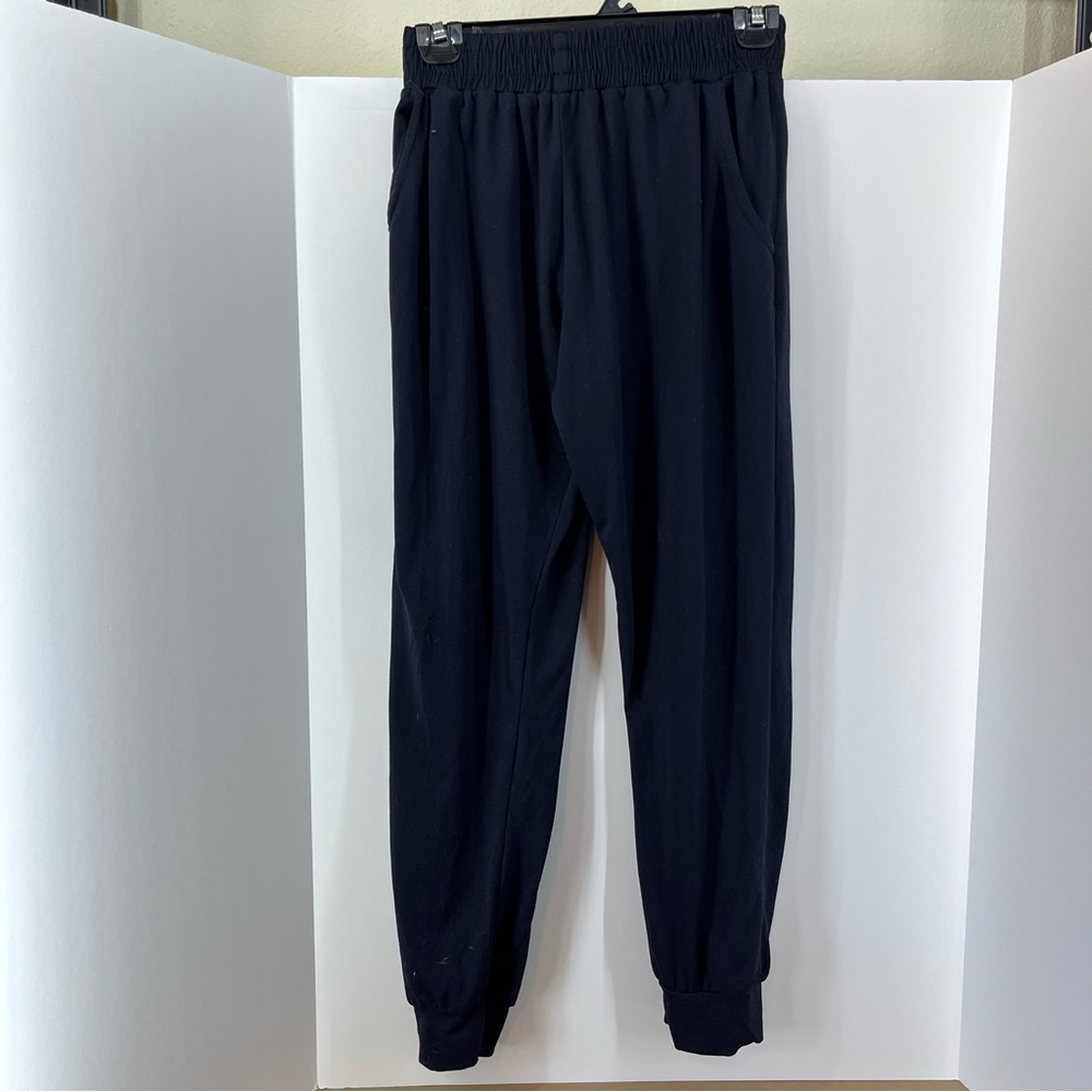 realessentials Navy Joggers Women's Medium, 2 Front Pockets, Stretch Waistband
